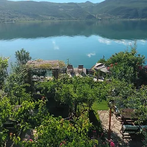guest-house-lin.albaniahotels.org/