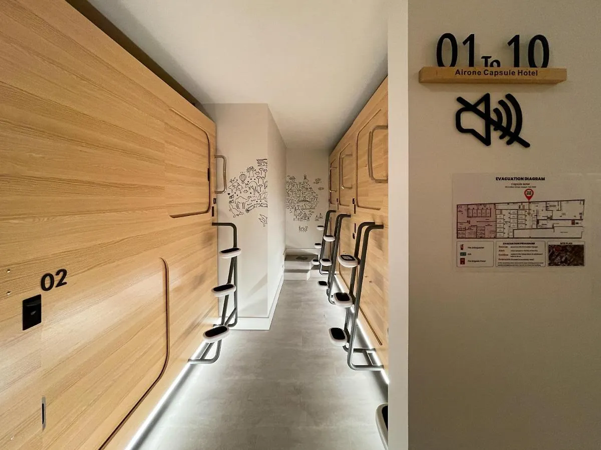 Airone Capsule Hotel Hobart 0*,  Australia